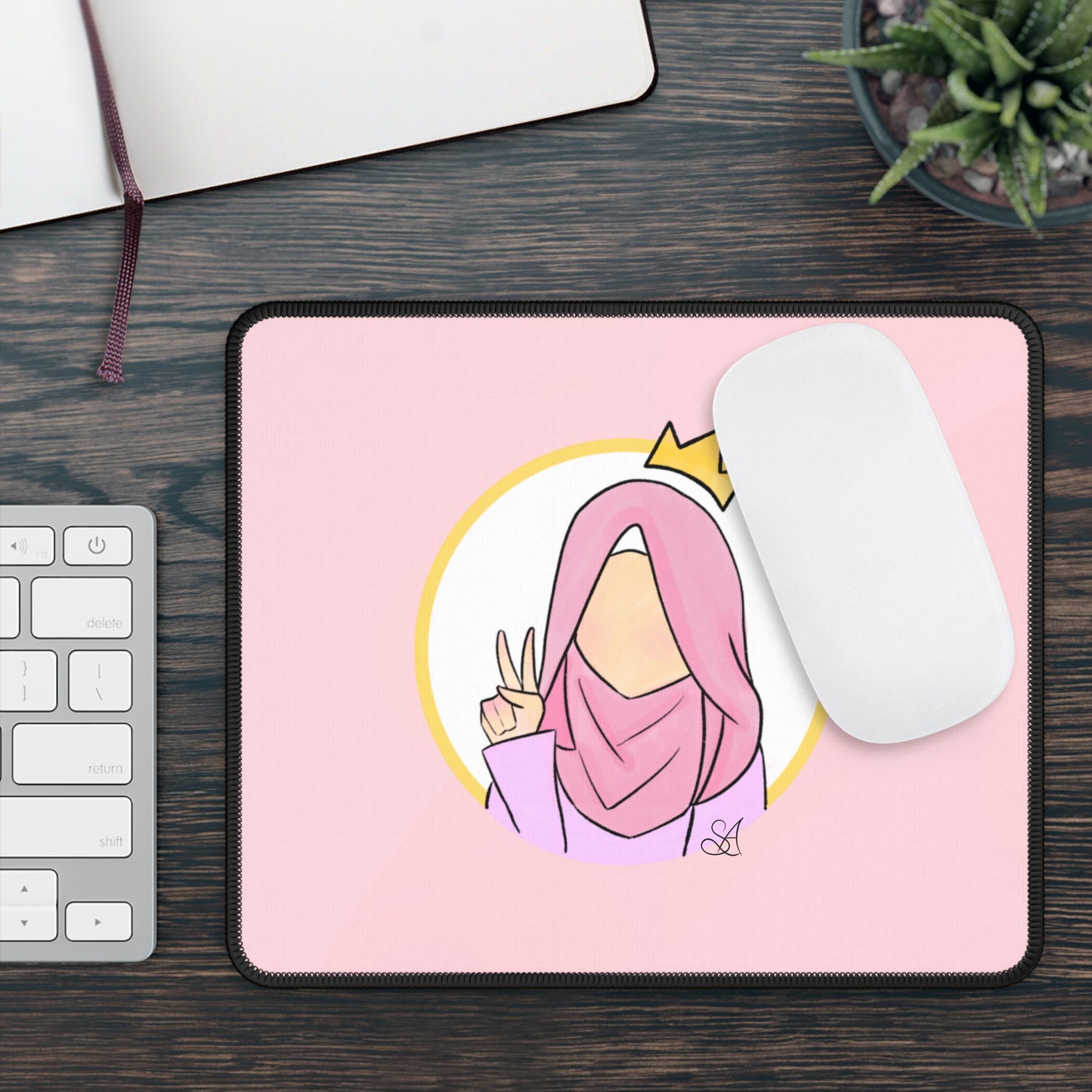 Noora Mouse Pad